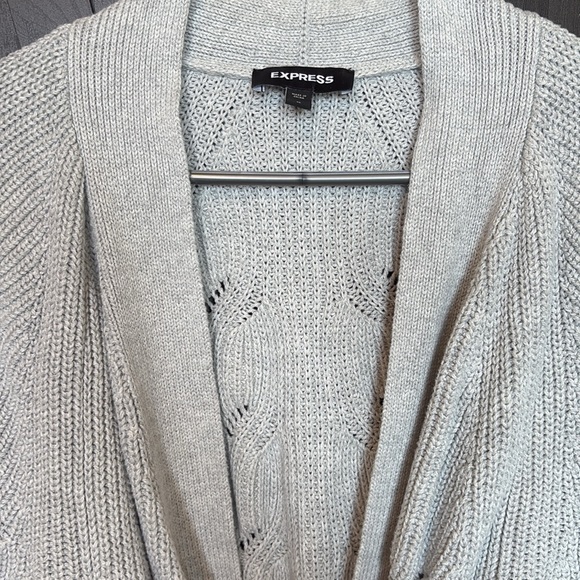 Women’s Sweater Medium - Picture 2 of 5